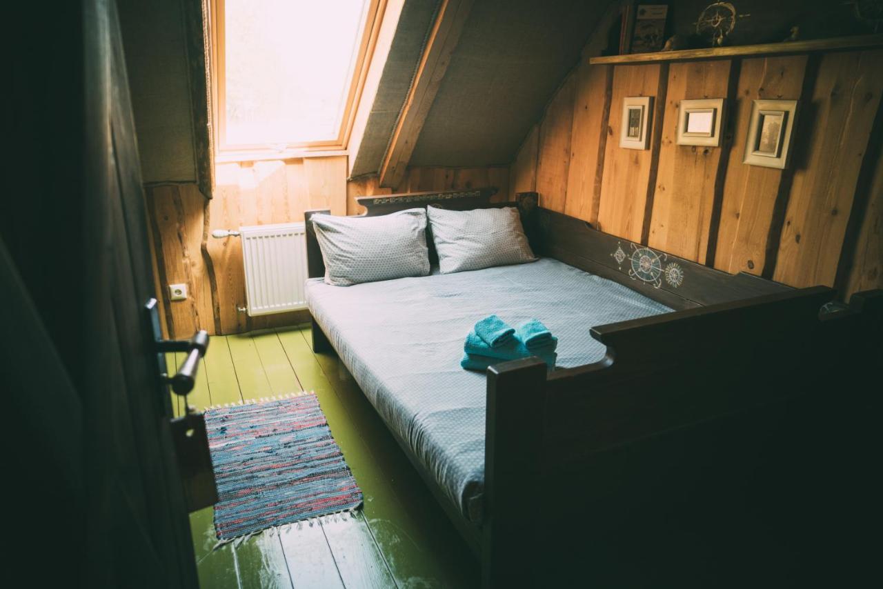 Viesu Nams Melnsils Hotel Buitenkant foto